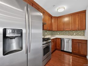 149-06 Northern Boulevard 501, Flushing NY 11354