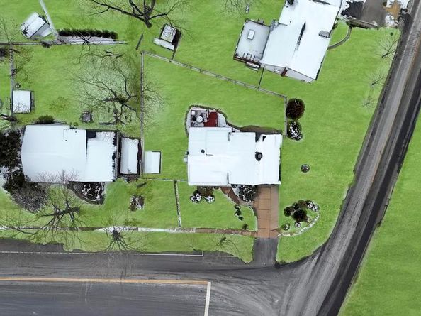 178 Gerhard Road, Plainview NY 11803