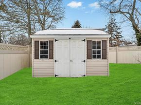 178 Gerhard Road, Plainview NY 11803