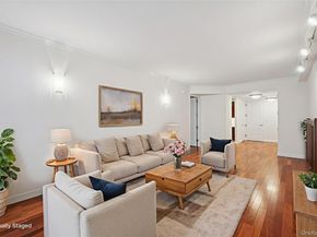 10 City Place 3D, White Plains NY 10601