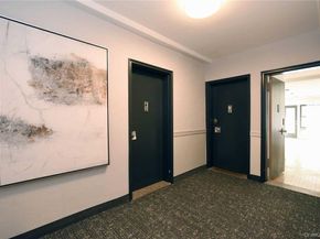 15 HILL PARK Avenue 1L, Great Neck Plaza NY 11021