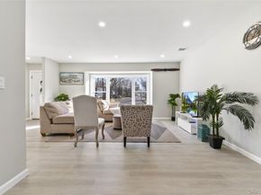 15 Bellaire Drive, Ridge NY 11961