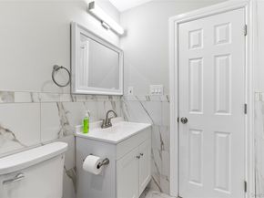 15 Bellaire Drive, Ridge NY 11961