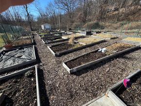 200 Diplomat Drive 6P, Mount Kisco NY 10549