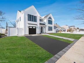 38 Pond Lane, Levittown NY 11756