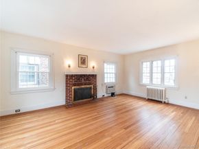 60 Parkway E, Mount Vernon NY 10552