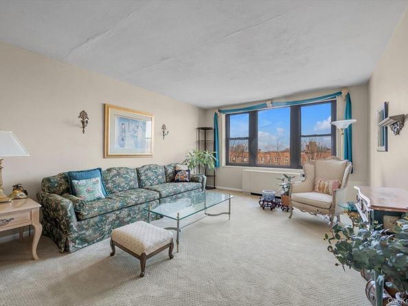 18-35 Corporal Kennedy Street 6D, Bayside NY 11360