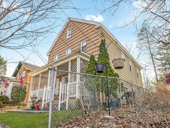 16 Mackey Avenue, Port Washington NY 11050