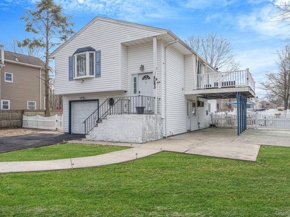 83 Revilo Avenue, Shirley NY 11967