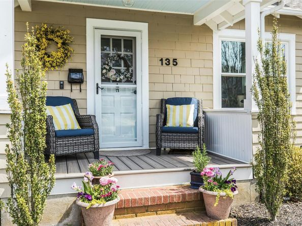 135 Division Avenue, West Sayville NY 11796