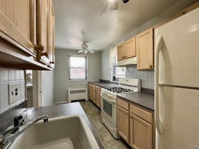 17-73 166 Street Fl2, Whitestone NY 11357