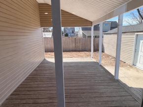 284 15th Street, West Babylon NY 11704