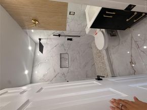 284 15th Street, West Babylon NY 11704