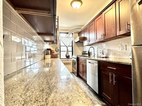 150-25 72ND Road 4C, Kew Garden Hills NY 11367