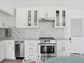 281 Dune Road 16B, Westhampton Beach NY 11978