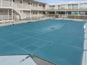 281 Dune Road 16B, Westhampton Beach NY 11978