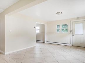 31 Kipling Street, Hartsdale NY 10530