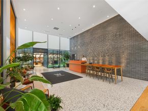 547 W 47th Street 509, New York (Manhattan) NY 10036