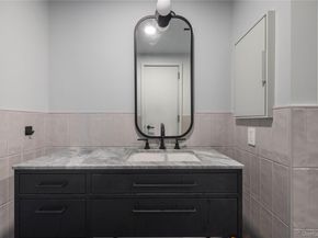 547 W 47th Street 509, New York (Manhattan) NY 10036