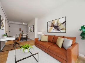 547 W 47th Street 509, New York (Manhattan) NY 10036
