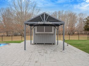 300 Private Road 8, Cutchogue NY 11935