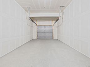 86 Country Road, Medford NY 11763