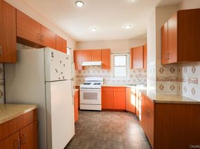 10334 108th Street, Richmond Hill NY 11419