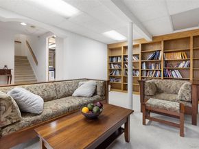 6 Greenwood Court, Briarcliff Manor NY 10510