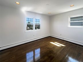 371 Pennsylvania Avenue, Mineola NY 11501