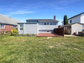 371 Pennsylvania Avenue, Mineola NY 11501