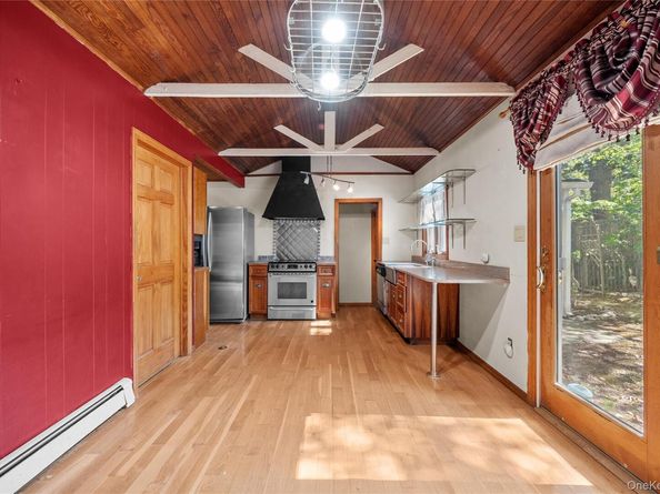 14 Whitestone Road, Sound Beach NY 11789