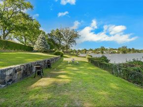 1259 California Road 2 (C23), Eastchester NY 10709
