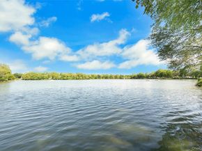 1259 California Road 2 (C23), Eastchester NY 10709