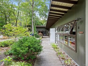 46 Flaggy Hole Road, East Hampton NY 11937