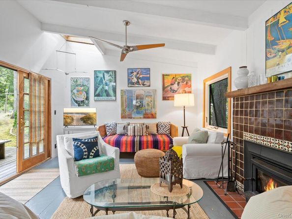 46 Flaggy Hole Road, East Hampton NY 11937