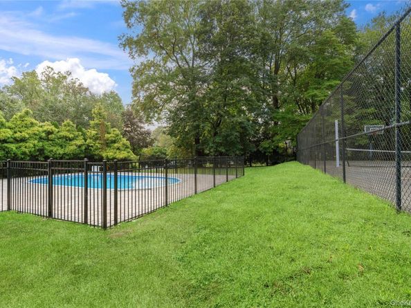 369 Vanderbilt Parkway, Dix Hills NY 11746