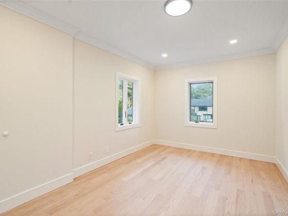 369 Vanderbilt Parkway, Dix Hills NY 11746