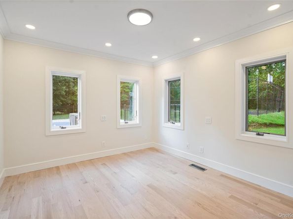 369 Vanderbilt Parkway, Dix Hills NY 11746