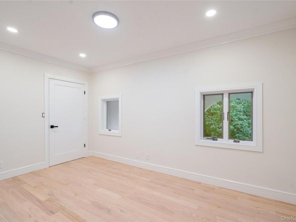 369 Vanderbilt Parkway, Dix Hills NY 11746