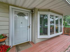 11 Fox Lane, Shoreham NY 11786