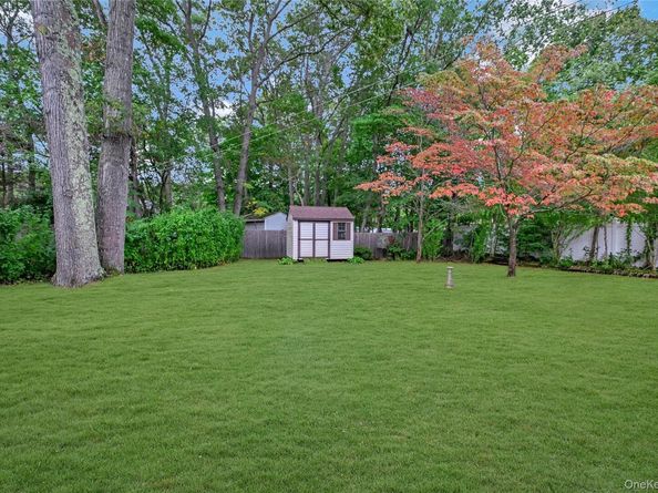 11 Fox Lane, Shoreham NY 11786