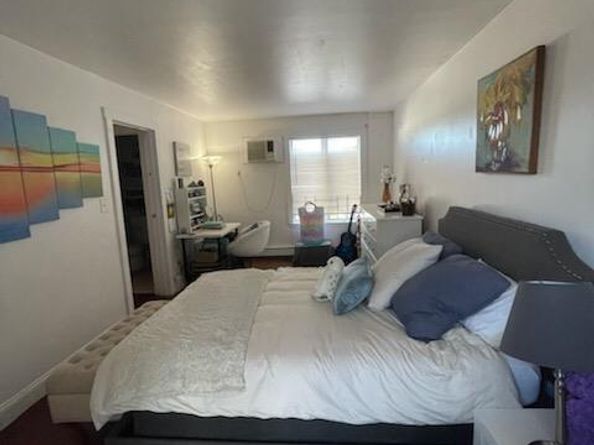 76-14 69th Road, Middle Village NY 11379