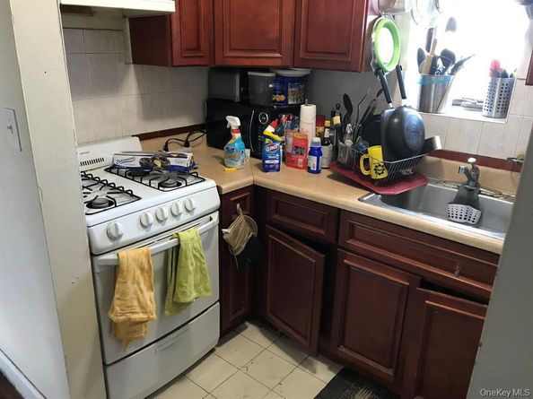 76-14 69th Road, Middle Village NY 11379