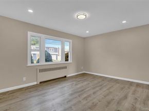 15 Cornwall Lane, Hicksville NY 11801