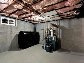15 Cornwall Lane, Hicksville NY 11801
