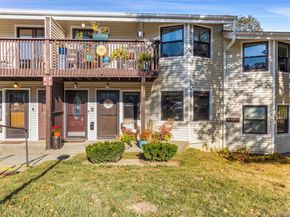 36 Sussex Drive B, Yorktown Heights NY 10598