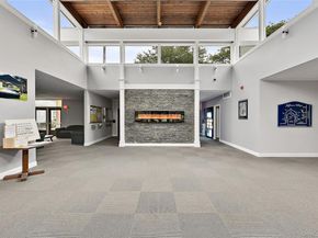36 Sussex Drive B, Yorktown Heights NY 10598