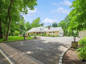 77 Duck Pond Road, Glen Cove NY 11542