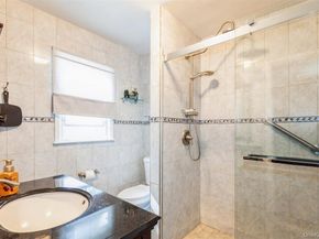 77 Duck Pond Road, Glen Cove NY 11542