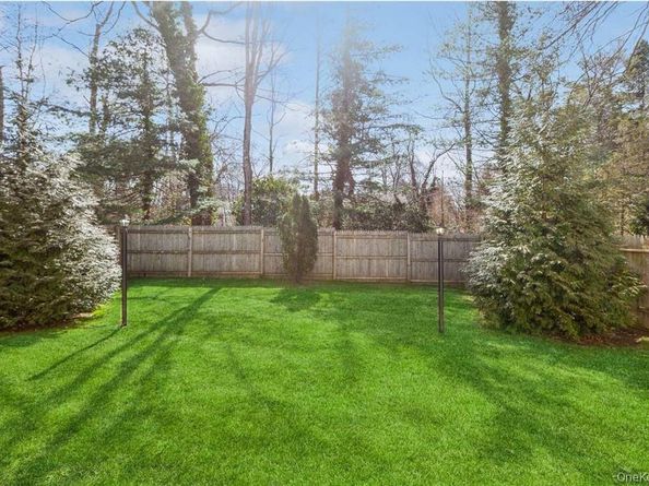 77 Duck Pond Road, Glen Cove NY 11542